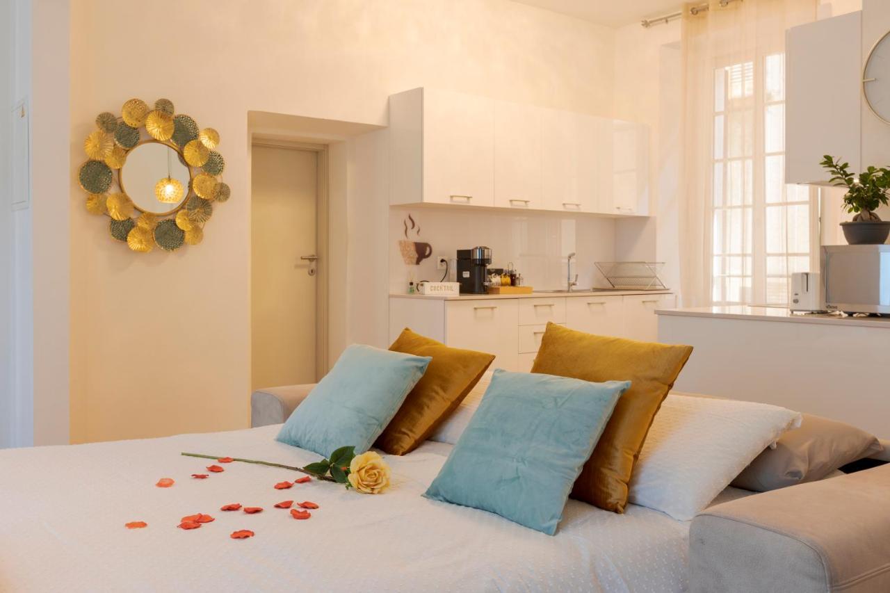 Cuore Di Relais E Chateaux 5 Stelle In Bellinzona City Of Castles -By Easylife Swiss Eksteriør billede